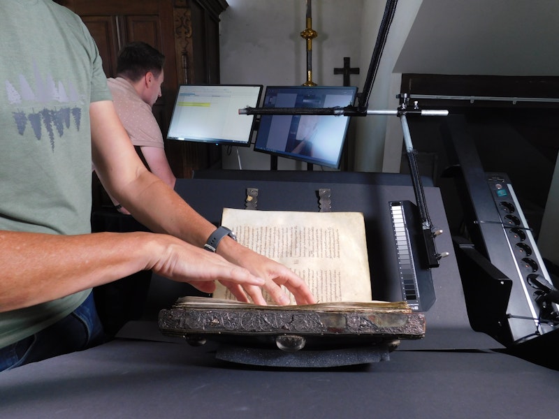 Manuscript uit het Teseum van Tongeren op de boekenwieg